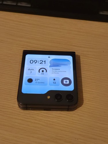 Samsung galaxy flip5 - galaxy,